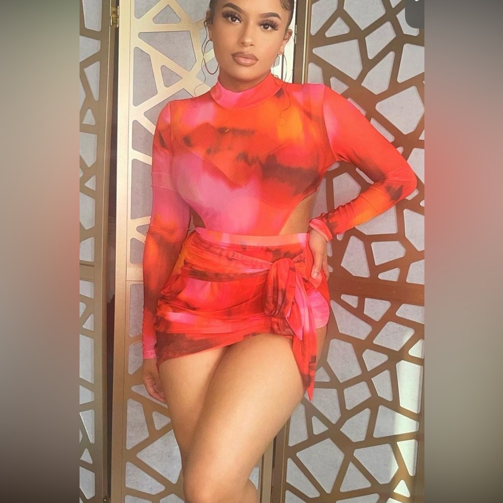 Two piece set